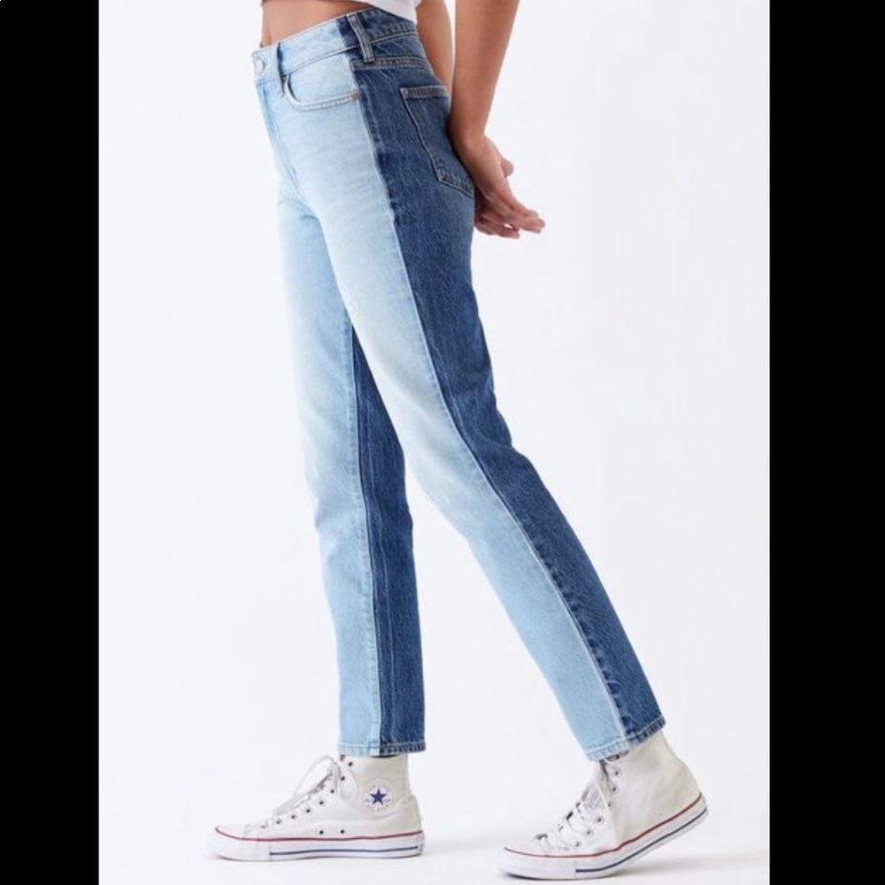 PacSun two-toned mom jeans
